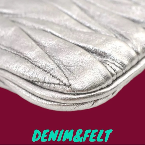 🩶MIU MIU Metallic Matelasse Silver Leather Chain Crossbody Bag/Purse | PRELOVED - Picture 13 of 16